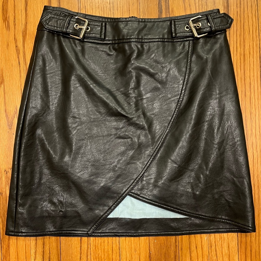 LF Seek the Label Faux Leather Mini Skirt buckle